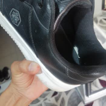 Kısa Sürede Yıpranan Ayakkabıya Değişim Talebim Reddedildi