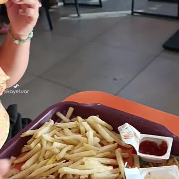 Popeyes Patates Çiğ Geldi