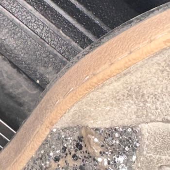 Golden Goose Zapatillas, tela rota y problema de garantía