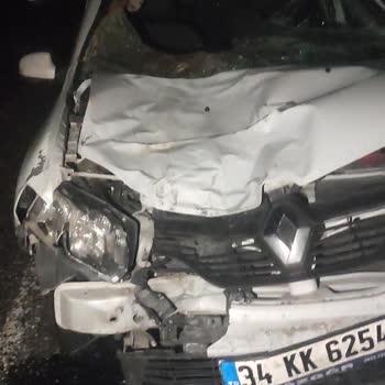 Kazada Airbagler Açılmadı Yolcular Ölüm Tehlikesi Atlattı