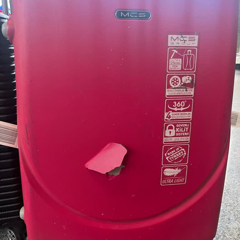 Bagaj Hasarı Sonrası Yetersiz Çözüm Ve İletişim Sorunu