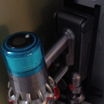 Dyson'dan Hediye Beklentisi Karşılanmadı