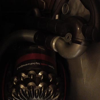 Dyson'dan Hediye Beklentisi Karşılanmadı