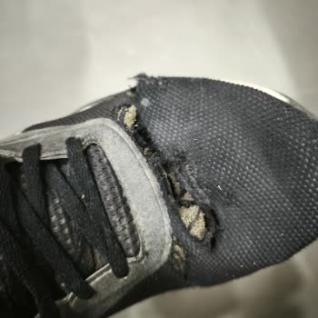 FLO'dan Aldığım Ayakkabı Kısa Sürede Deforme Oldu, Garanti Reddedildi