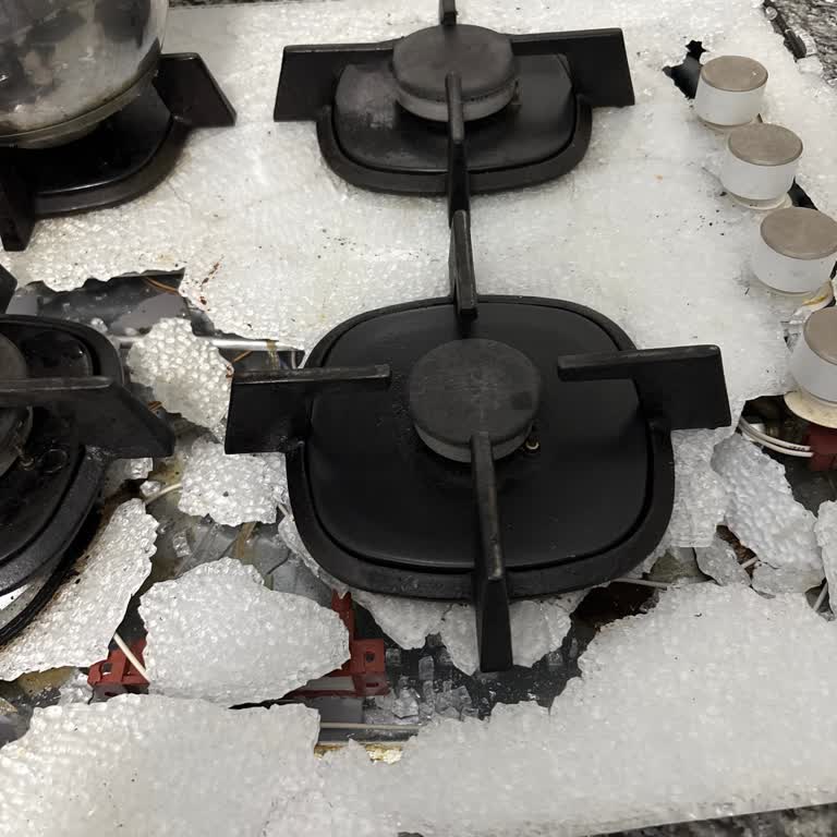 Fırın Camı Patladı, Garanti Kapsamında Ücretsiz Değişim Talebim Reddedildi