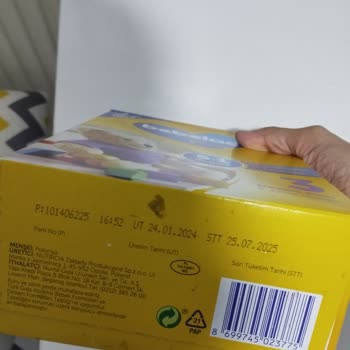 Son Kullanma Tarihi Geçmiş Mama Satışı Mağduriyet Yarattı