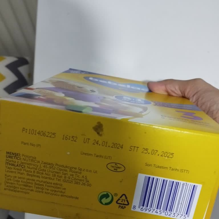 Son Kullanma Tarihi Geçmiş Mama Satışı Mağduriyet Yarattı