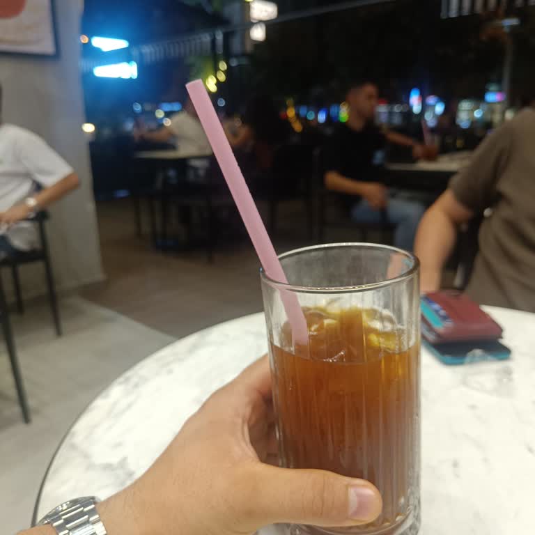 Baraj Yolu Tuck Şubesinde Sulu Ve Kalitesiz Americano Deneyimi