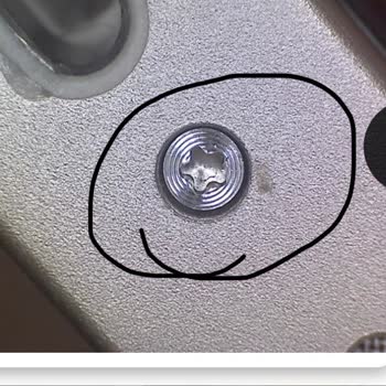 Sıfır İphone 13 Servisten Çiziklerle Ve Yanlış Raporla Döndü Çözüm Yok