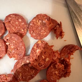 Namet Dana Kangal Sucukta Kalite Sorunu Ve Sağlıksız İçerik