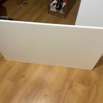 Kırık Gardırop Paneli İçin Çözüm Bekliyorum