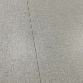 Yemek Masasında Kısa Sürede Oluşan Lekeler Ve Kabarmalara Çözüm Bekliyorum