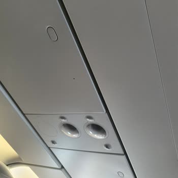 Uçakta Rahatsız Koltuk Ve Fazla Ücret Tahsilatı Mağduriyeti