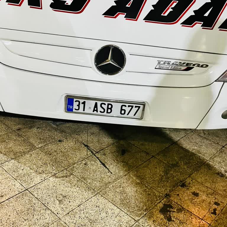 Lüks Adana Otobüsünde Gecikme Ve Verilmeyen Servis Nedeniyle Mağduriyet