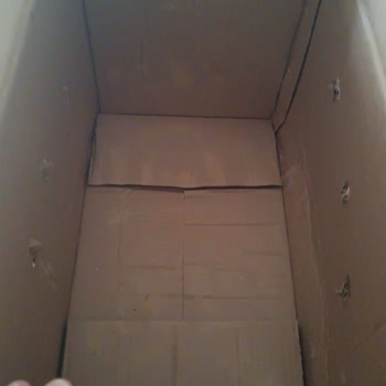 Ambalajsız Ve Etiketsiz Sucuk Satışı, İlgisiz Mağaza Yetkilisi