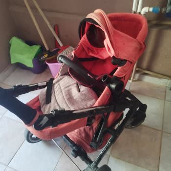 Ajet Uçuşunda Kırılan Bebek Arabası İçin Çözüm Sunulmuyor