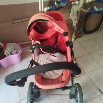 Ajet Uçuşunda Kırılan Bebek Arabası İçin Çözüm Sunulmuyor