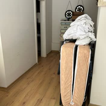 Otelin Oda Ve Hizmet Kalitesinden Memnun Kalmadım