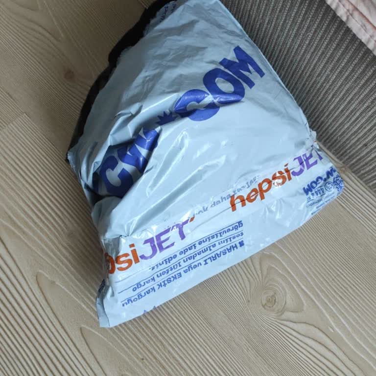 Hepsijet Eksik Ürün Teslimatı Ve Müşteri Hizmetlerinin İlgisizliği Mağduriyet Yarattı!