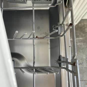 Teka Bulaşık Makinesi Sepetleri Kısa Sürede Paslanıyor Ve Kopuyor