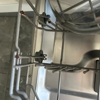 Teka Bulaşık Makinesi Sepetleri Kısa Sürede Paslanıyor Ve Kopuyor