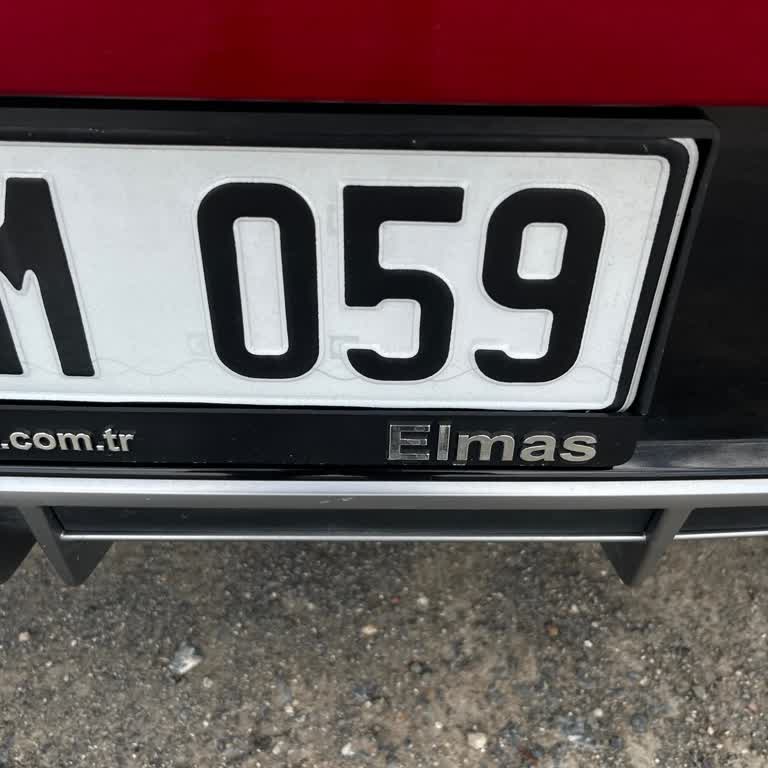 Serviste İzinsiz Plakalık Değişimi Tekrarlandı