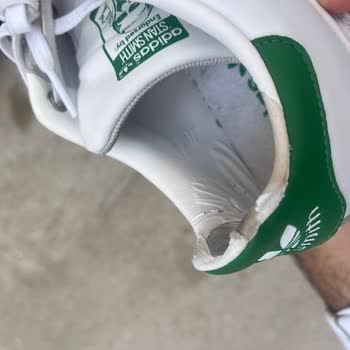 Kısa Sürede Parçalanan Adidas Ayakkabıda Garanti Sorunu Ve Olumsuz İnceleme Sonucu