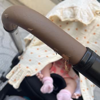 Chicco Bebek Arabasında Sap Kısmında Soyulma Sorunu Yaşadım