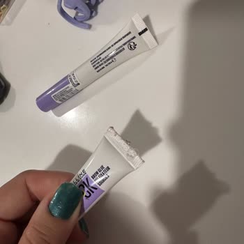 L'Loreal Kaş Sabitleyici Ürünüm Patlak Çıktı Mağduriyetim Giderilmiyor