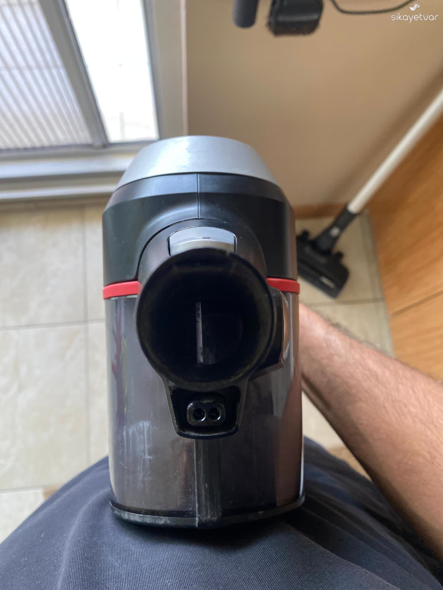 bosch-dikey-supurgede-toz-