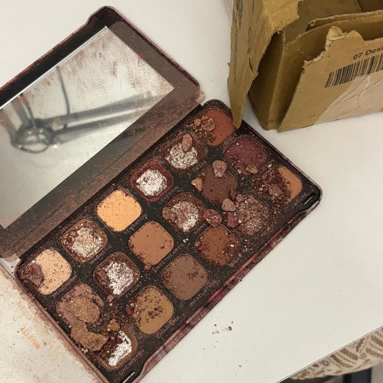 Kırık Gelen Far Paletim İçin Çözüm Bekliyorum