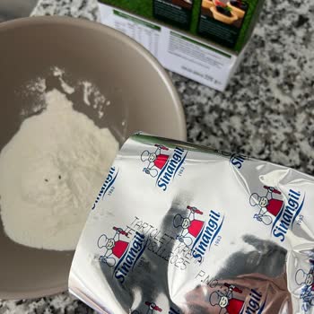 Tartolet İçinde Hamamböceği Görmek Şok Ediciydi