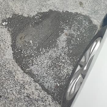 İSKİ Kazısı Sonrası Kapanmayan Çukur Aracımın Tamponunu Kırdı, Çözüm Alamıyorum