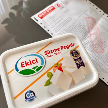 Taze Alınan Ekici Süzme Peynir Küflü Ve Kötü Kokulu Çıktı