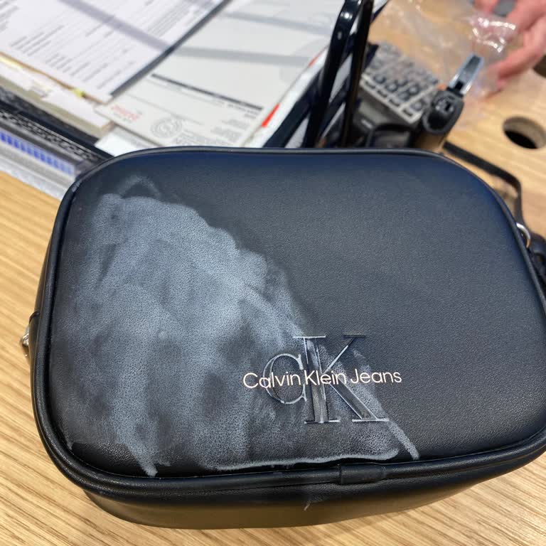 Kolonya Temasıyla Rengi Bozulan Çantada Mağaza Red Cevabı Ve Bilgilendirme Eksikliği