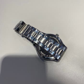 Kullanılmış Ve Çizik Saat Gönderildi, İade Talebim Reddiyle Mağdur Edildim