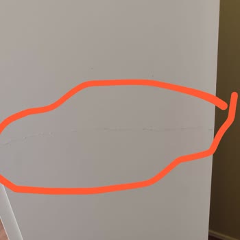 IKEA TV Ünitesi Siparişimde Hasarlı Parçalar Değiştirilmiyor Müşteri Hizmetleri Yetersiz