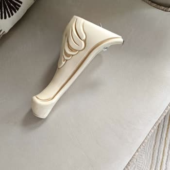 Kırık Koltuk Ayağı Ve İlgisizlik Nedeniyle Mağduriyet Yaşıyorum