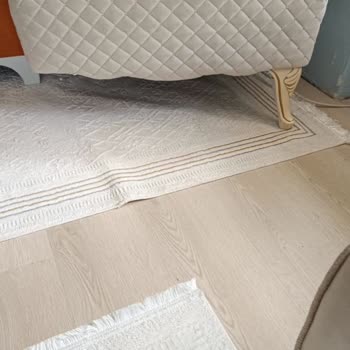 Kırık Koltuk Ayağı Ve İlgisizlik Nedeniyle Mağduriyet Yaşıyorum