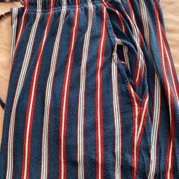 Yeni Alınan Pijama Takımında Hızlı Tüylenme Ve Renk Solması Sorunu