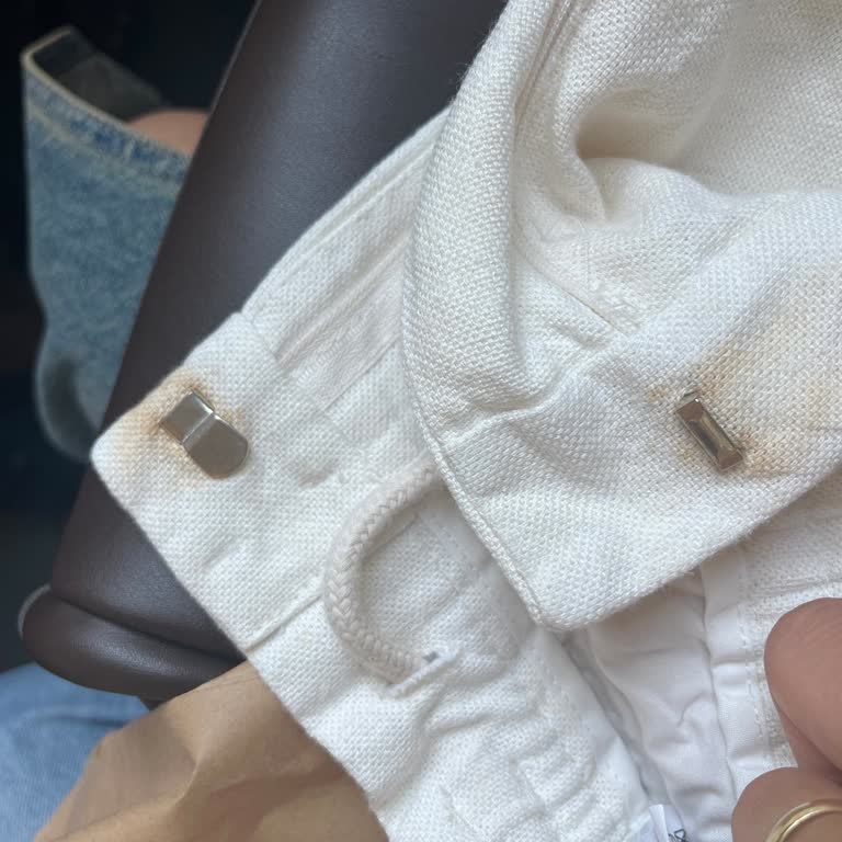 Yıkama Talimatına Uygun Yıkanan Pantolonda Leke Ve İade Sorunu