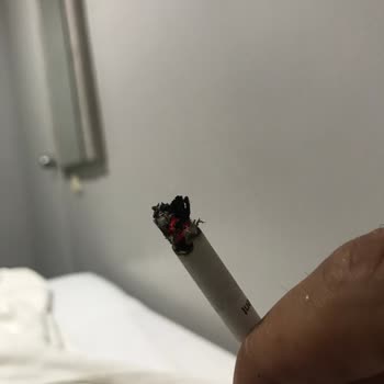 Parliament Night Blue Sigaralarda Ciddi Kalite Düşüşü Ve Kötü Tütün Sorunu