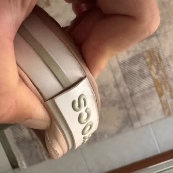 Yırtık Terlik İadesinde Çözüm Sunulmadı, Param İade Edilmiyor