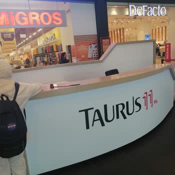 Taurus AVM'de Danışma Eksikliği Ve Bebek Arabası Hizmetinin Kaldırılması Mağduriyet Yarattı