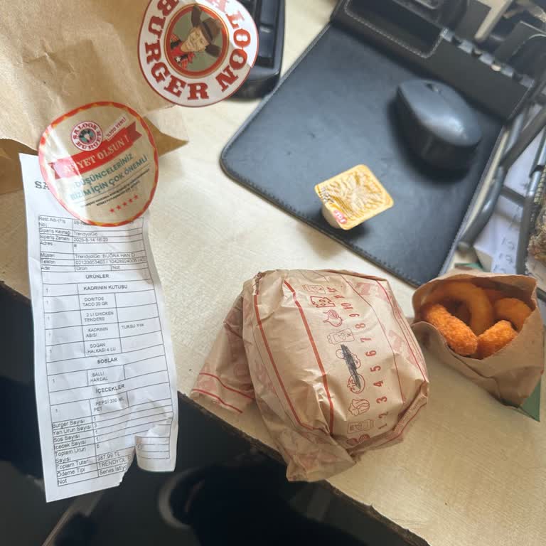 Eksik Ürün Teslimatı Ve İletişim Sorunu Nedeniyle Memnuniyetsizlik