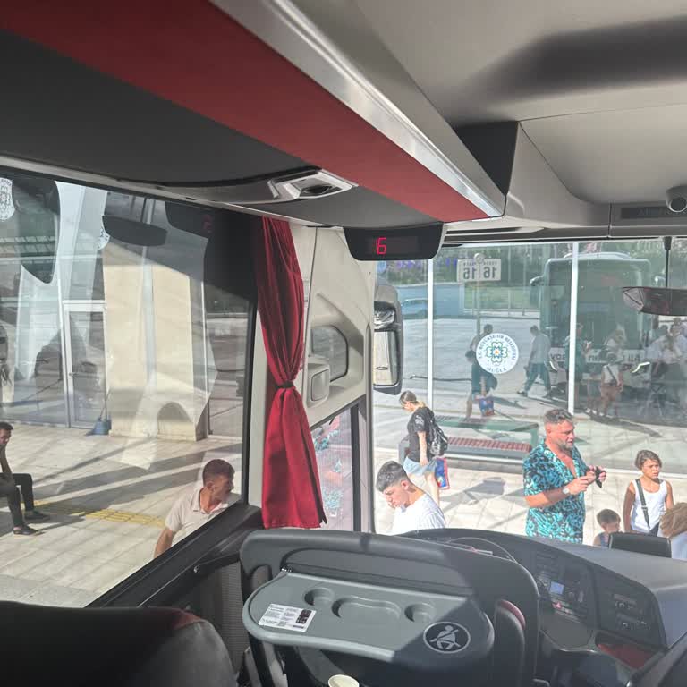 Otobüs Gecikmesi Nedeniyle Mağduriyet Ve Ücret İadesi Talebi