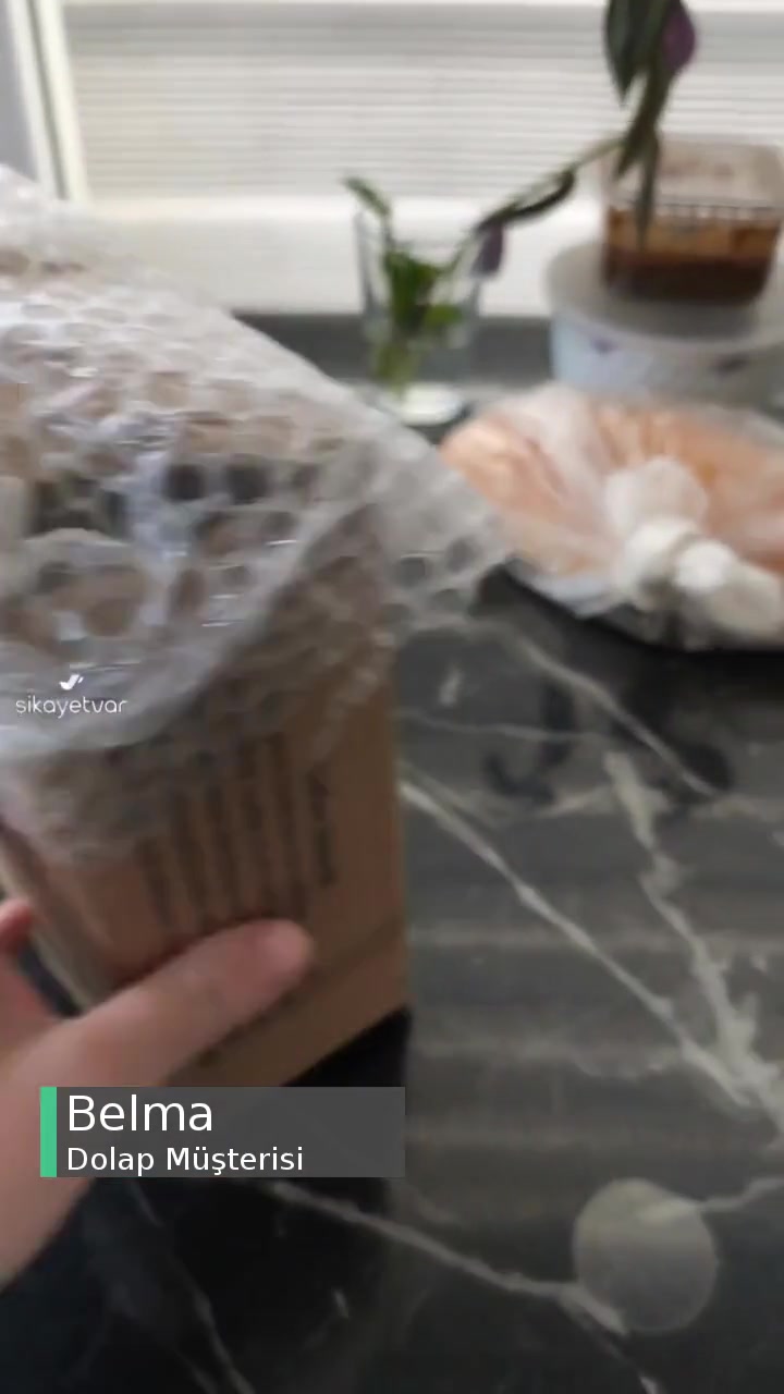 Dolap Güneş Kremi Ve Voop Tonik Siparişinde Kandırıldım videonun kapak resmi