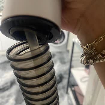 5 Ayda Arızalanan Halı Yıkama Makinesi Ve Cevapsız Servis