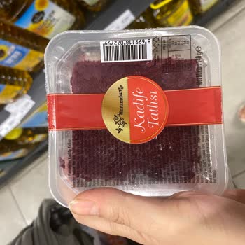 Son Tüketim Tarihi Olmayan Ürün Raflarda Bırakıldı, Endişeliyim