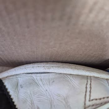 Adidas Superstar Ayakkabıda Kısa Sürede Yırtılma Ve Taban Açılması Yaşadım